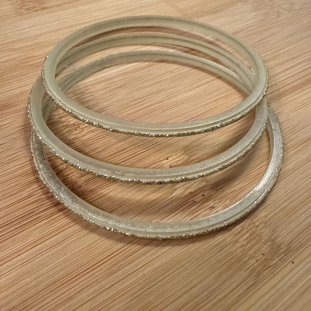 THREE SPARKLY GLITTER BANGLE BRACELETS UNBRANDED